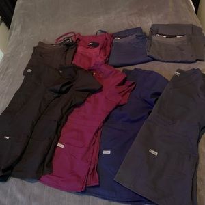 Greys anatomy scrub lot for women
